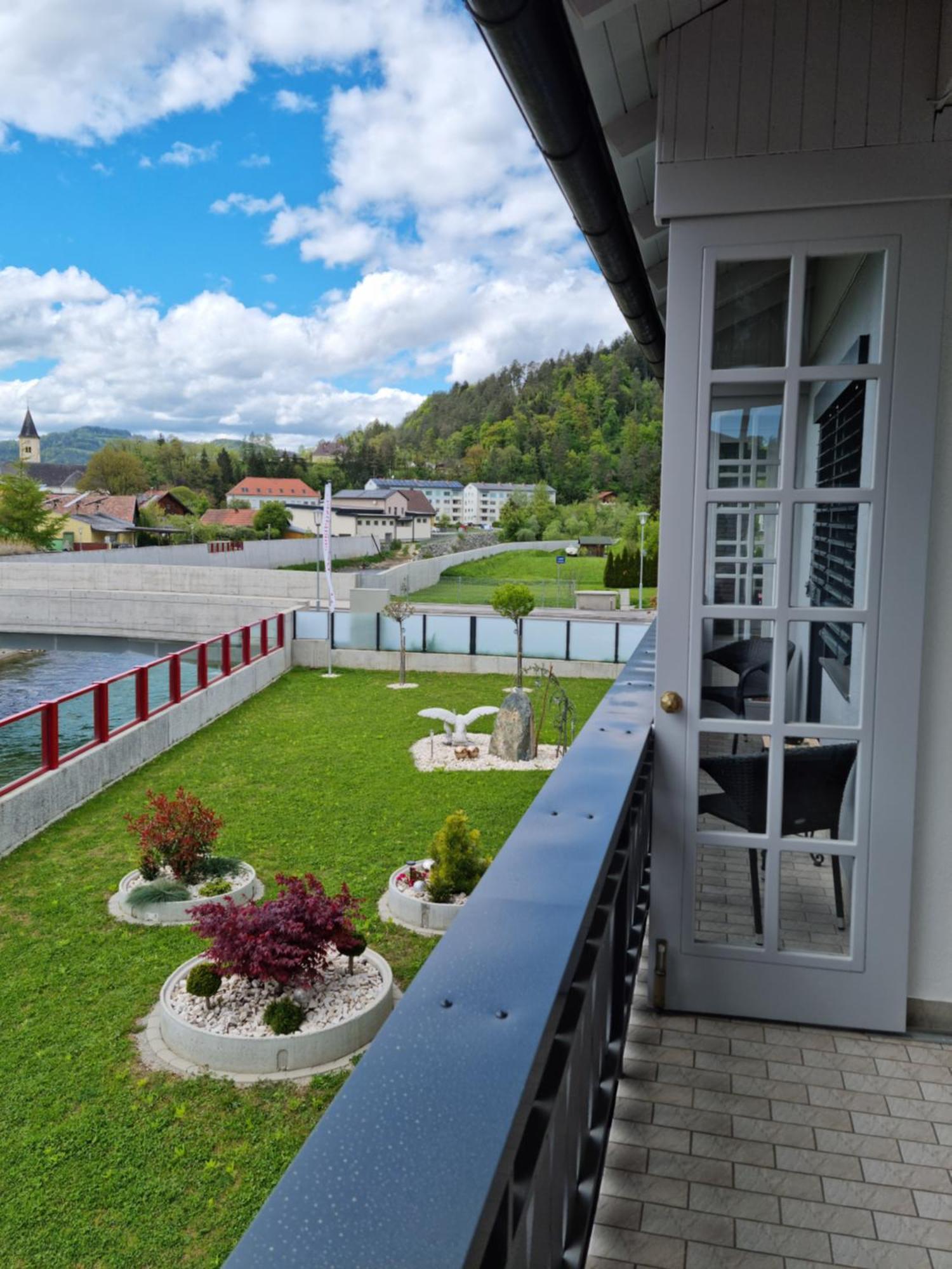 Gaestehaus Rettl Lavamünd Exteriör bild